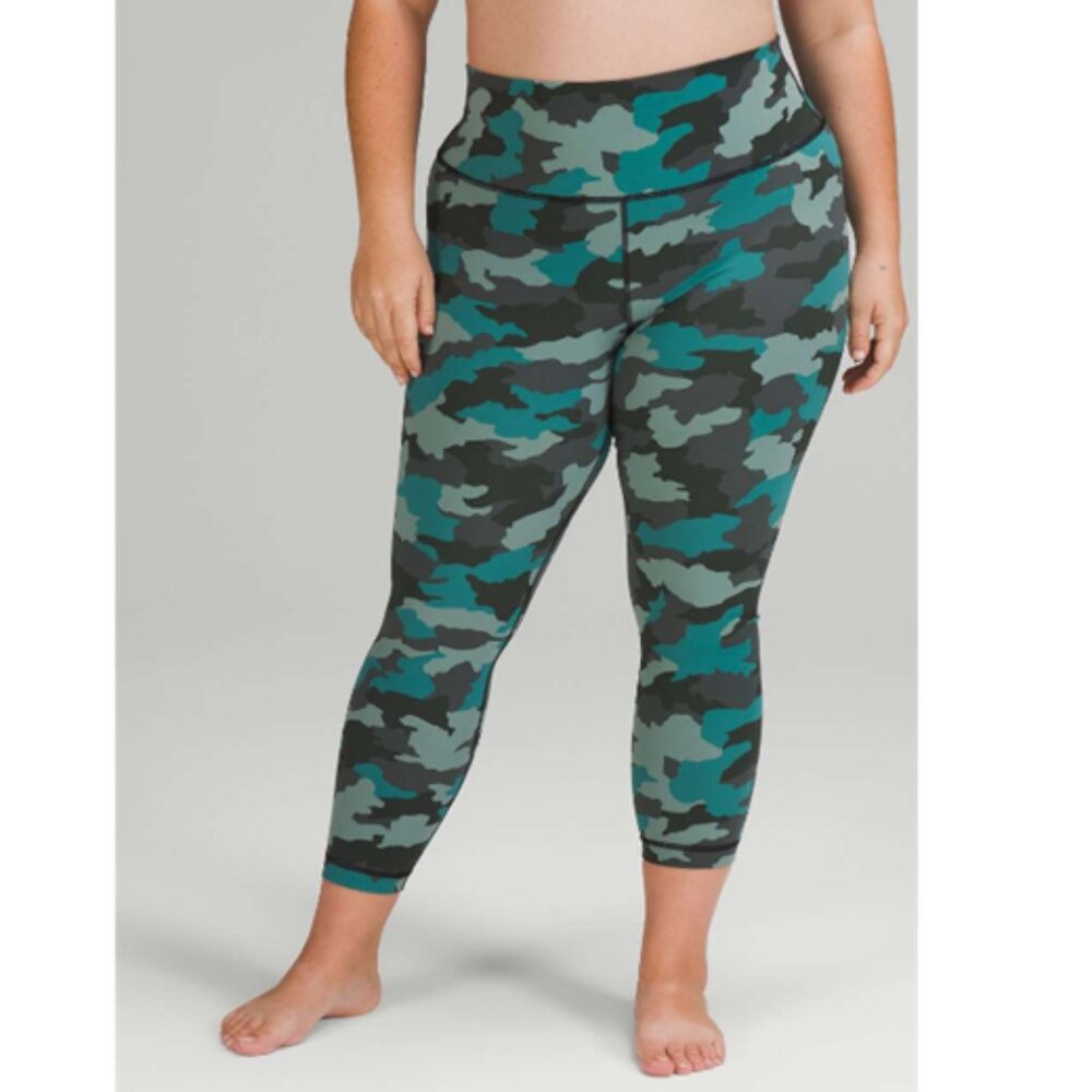 LIKE NEW! Lululemon Wunder Under High-Rise Tight 25" Camo - Picture 3 of 16